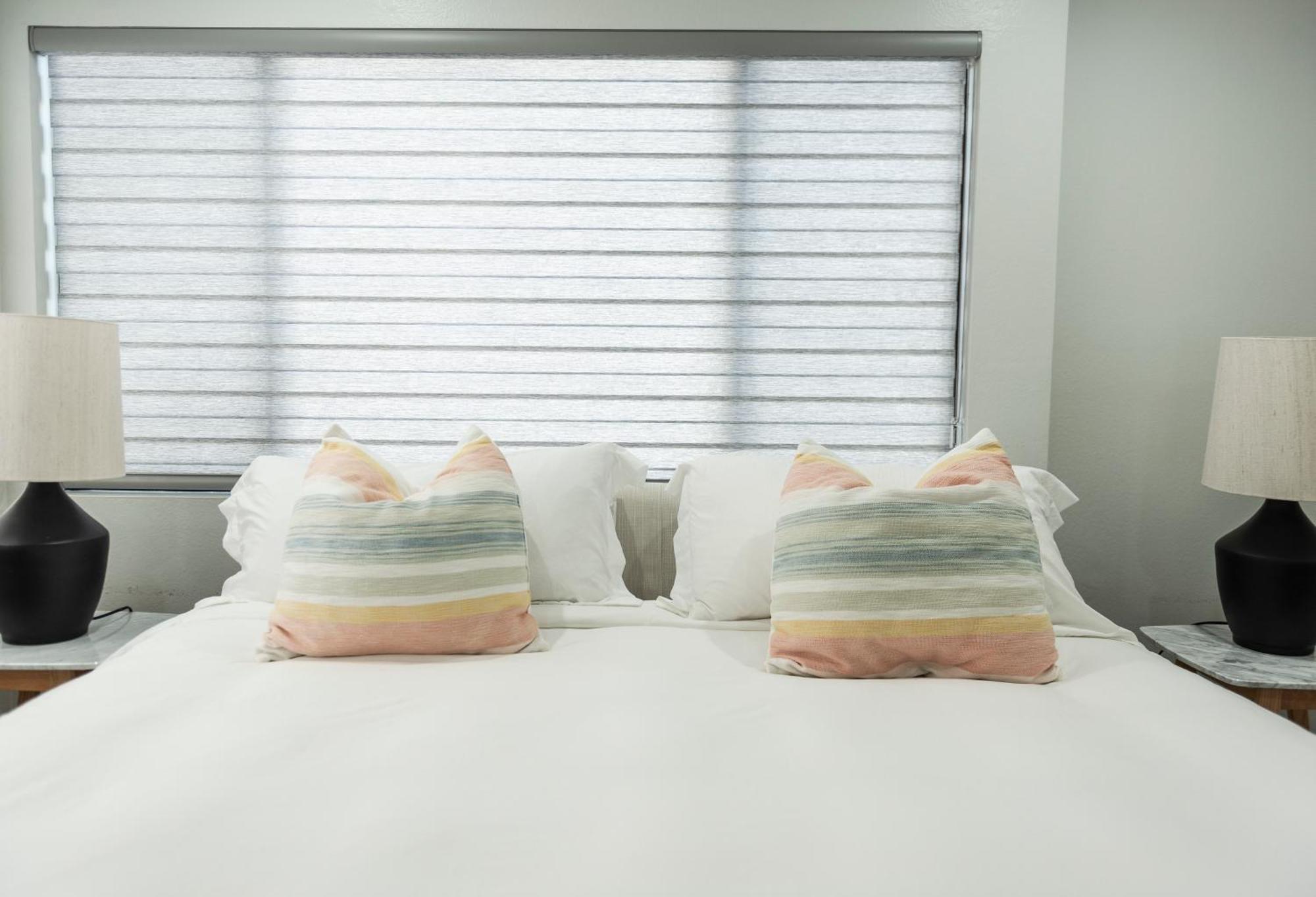 50 M To Sand Lgb 2 King Suites لونغ بيتش، كاليفورنيا المظهر الخارجي الصورة