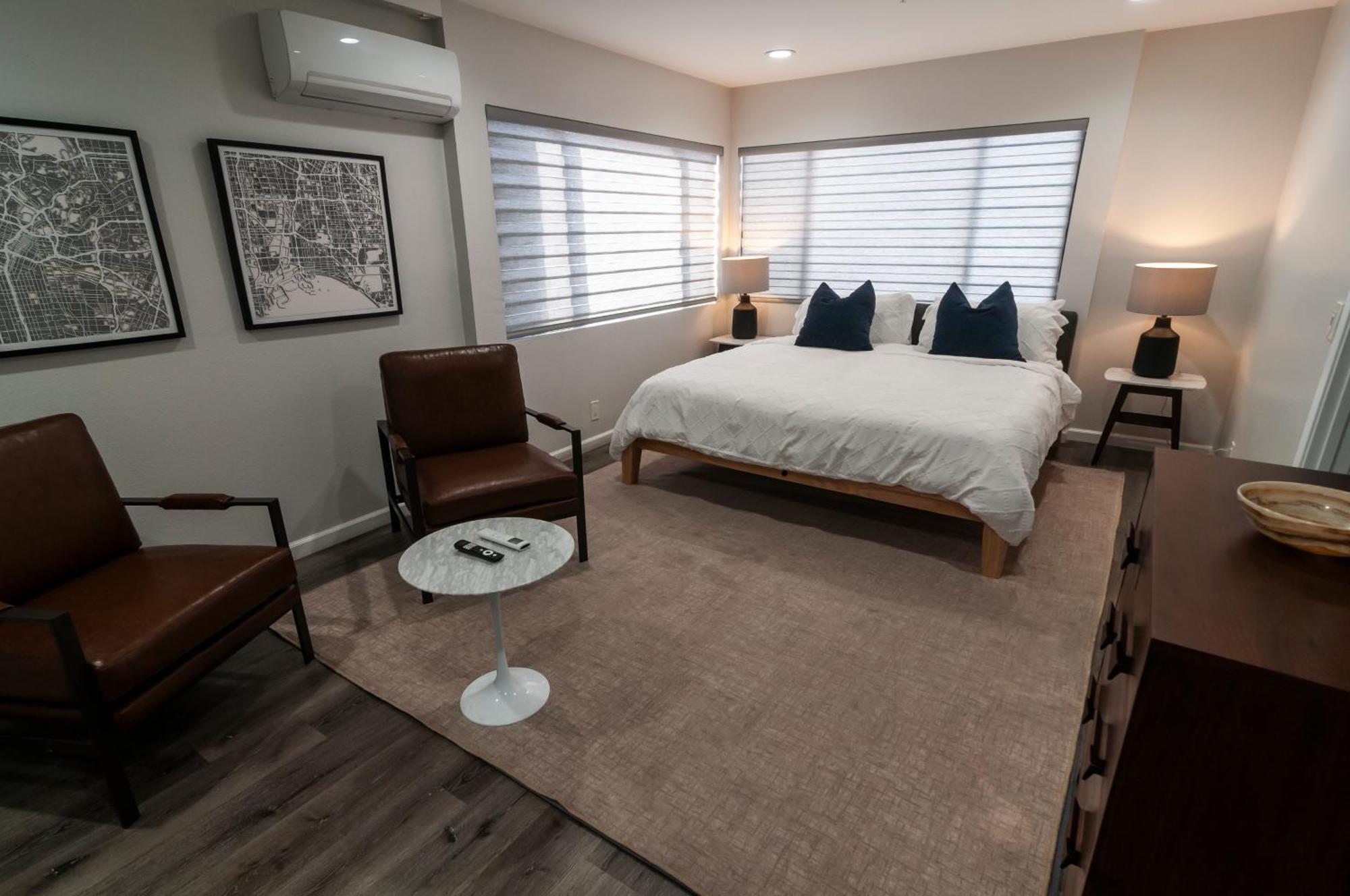 50 M To Sand Lgb 2 King Suites لونغ بيتش، كاليفورنيا المظهر الخارجي الصورة